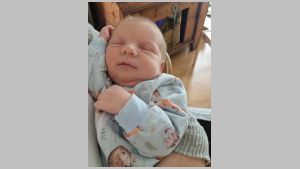 2024 Armand isa süles.jpeg